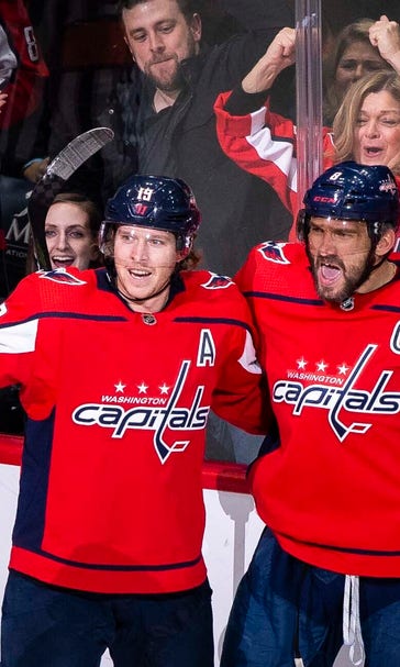 Ovechkin moves up NHL goal chart, Caps top Hurricanes 2-0
